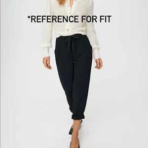 Wilfred Allant lightweight cropped Pants - sz S